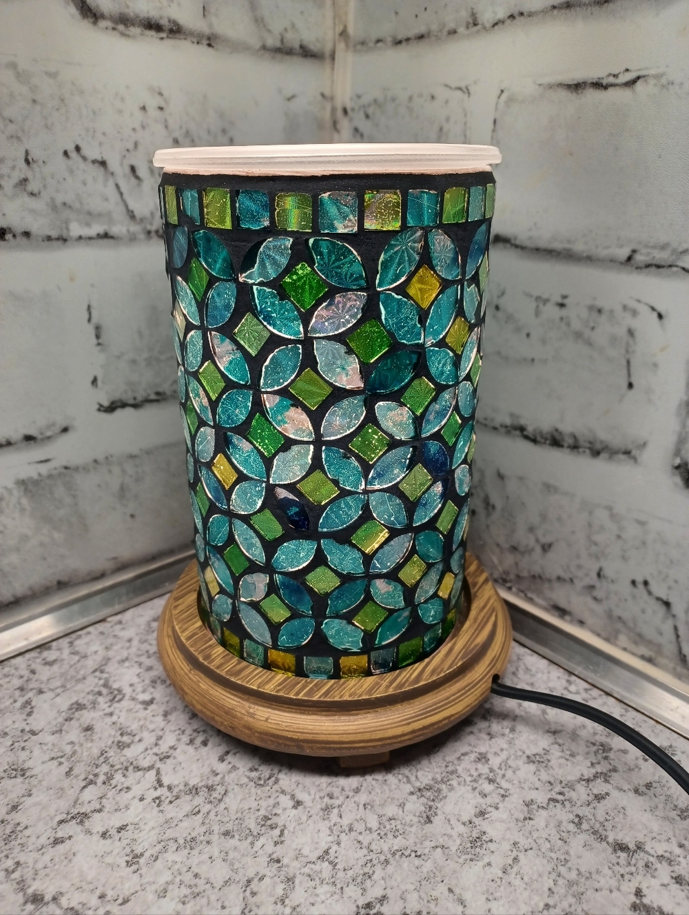 Sea Green Mosaic Simmering Lights Wax Warmer Pink Zebra Woodgrain base